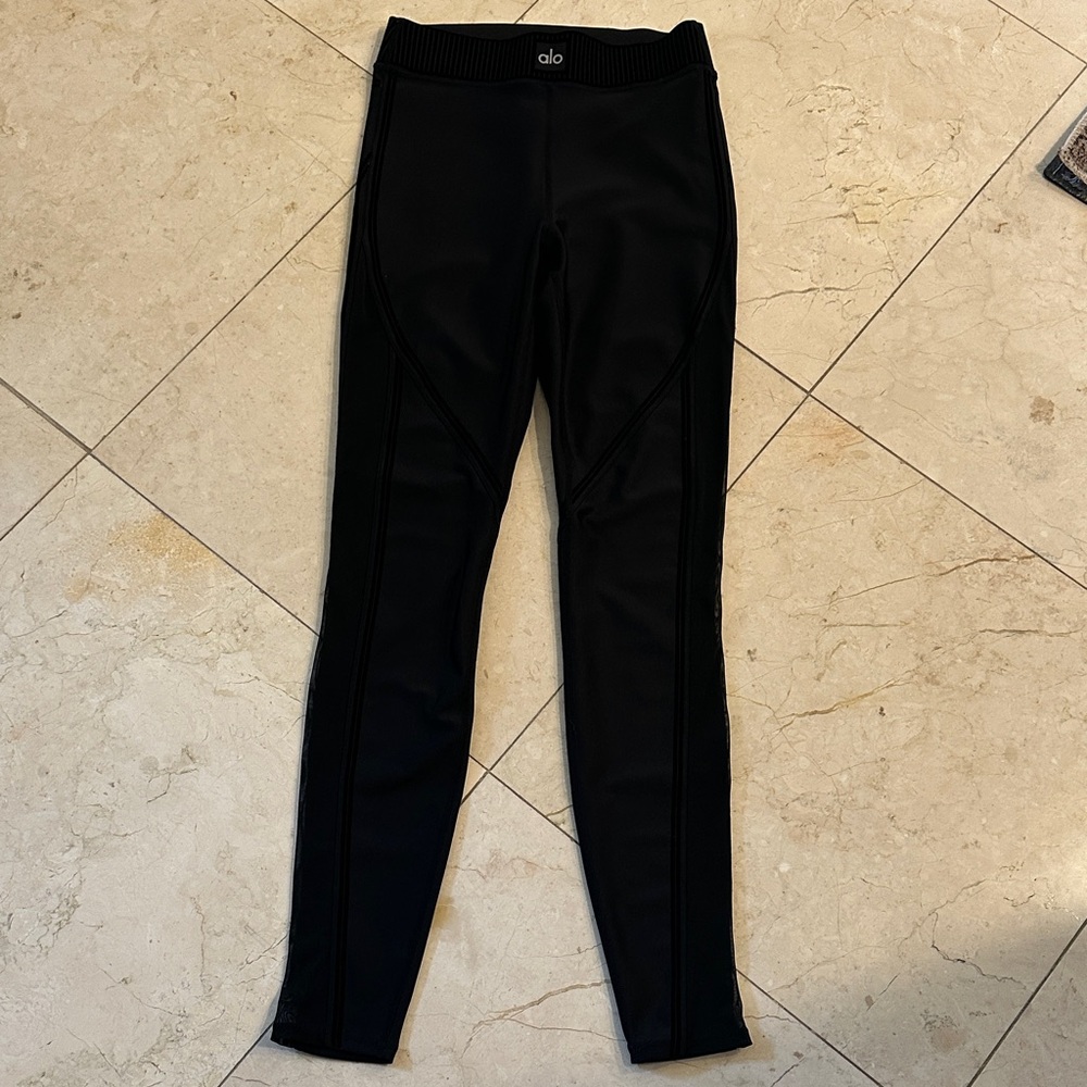 ALO Yoga Black Ribbed Waistband Leggings